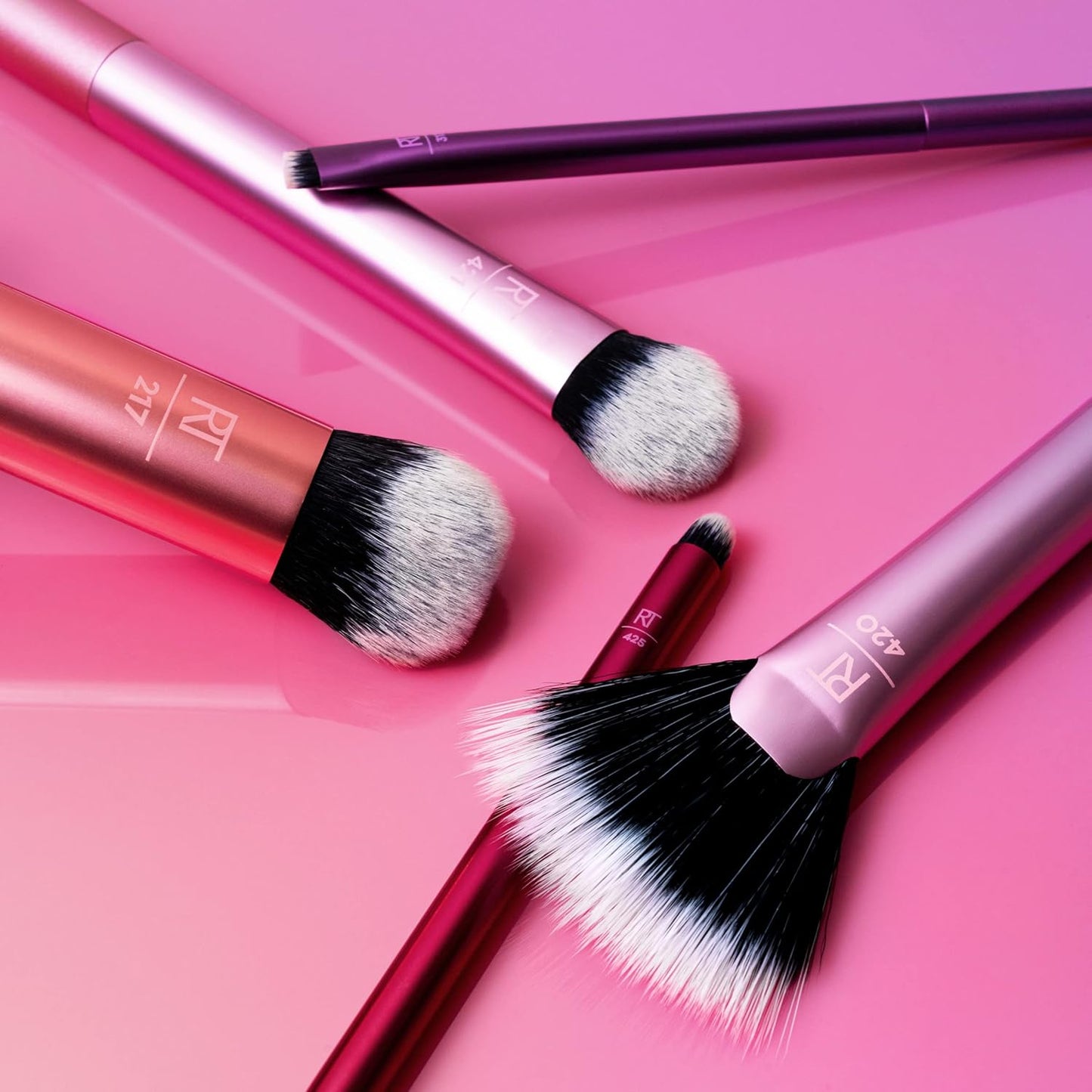 Real Techniques Artist Essentials Makeup Brush Set